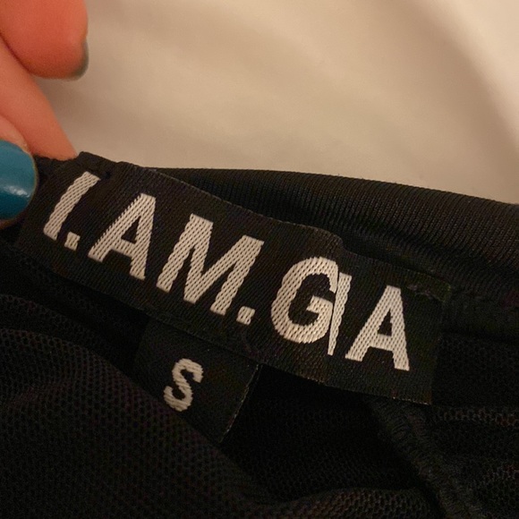 I am gia kiora tank - Picture 4 of 4